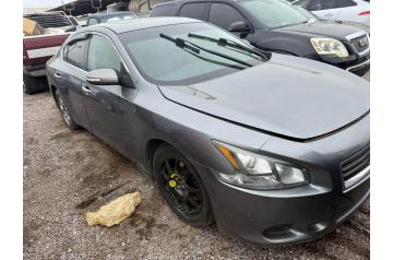 2014 Nissan Maxima