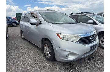 2015 Nissan Quest
